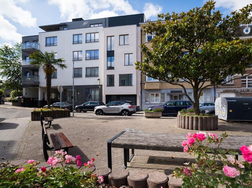 Appartement te koop
                    in 1160 Oudergem