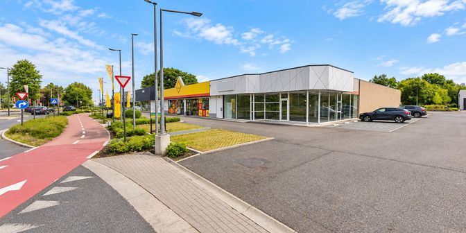 Bedrijfsvastgoed te huur in Hasseltweg 220, 3600 Genk