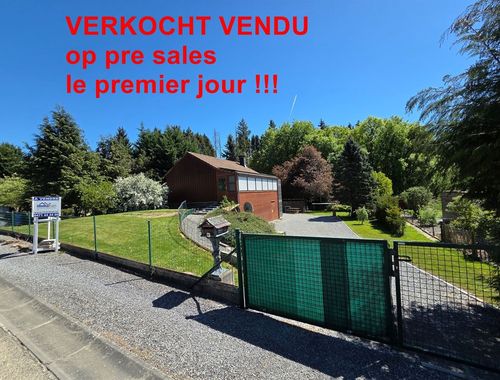                                         Chalet te koop in Erezée, € 179.000
