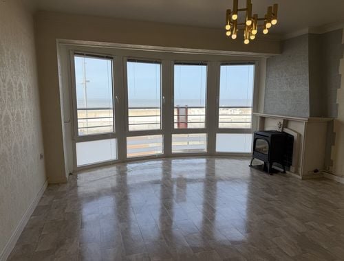                                         Appartement te koop in Wenduine, € 250.000
