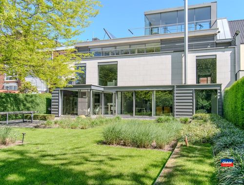                                         Bureaux à vendre à Hemiksem, € 1.950.000
