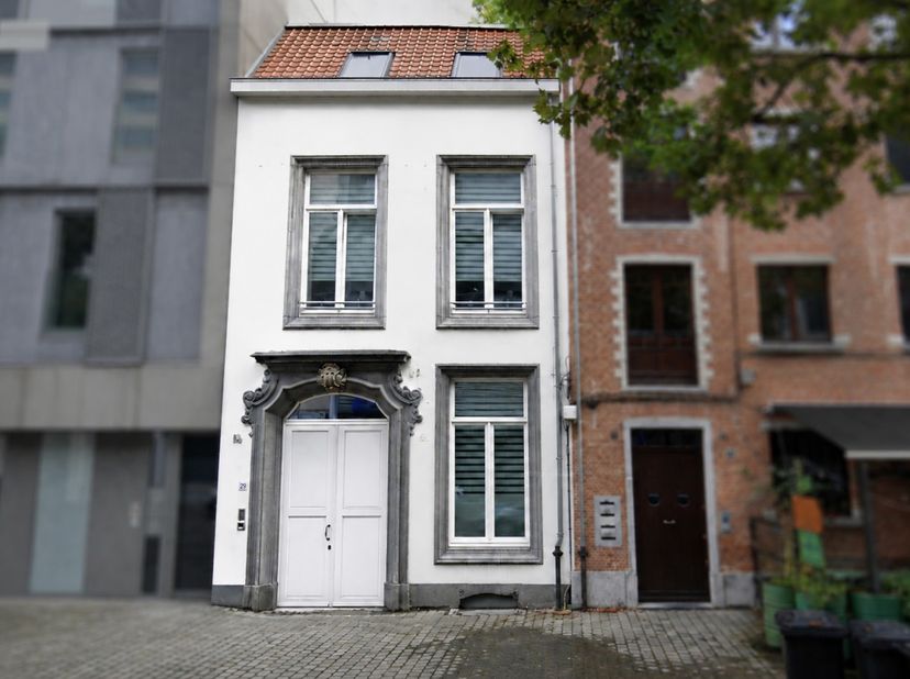 Appartement à louer
                    à 2000 Antwerpen