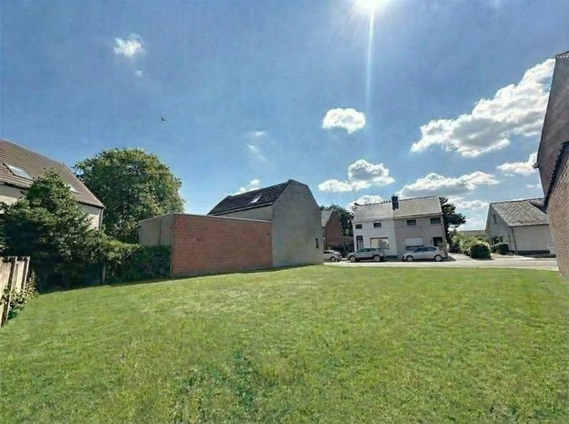 Terrain à vendre
                    à 9170 De Klinge