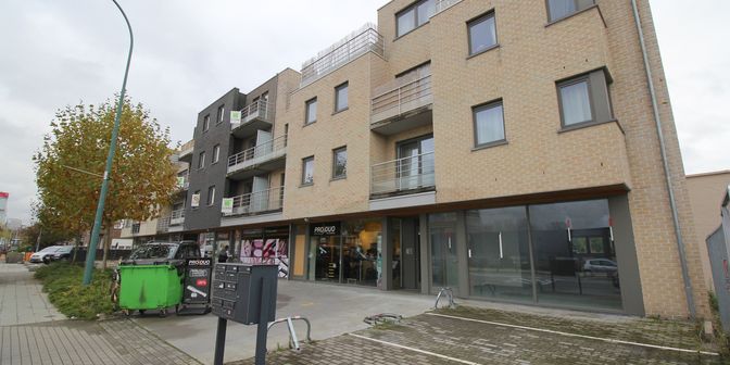 Bedrijfsvastgoed te koop in Paul Gilsonlaan 379, 1620 Drogenbos