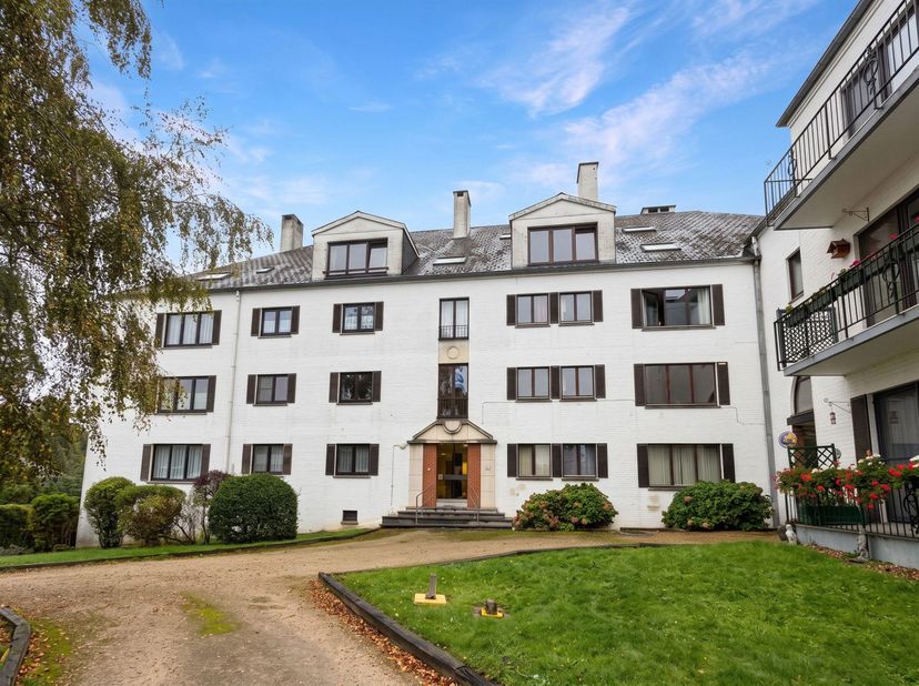Appartement à vendre à Rue des Renards 33A boîte 107,
                    6534 Gozée