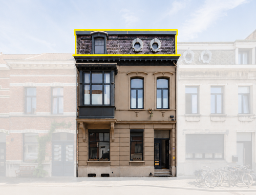                                         Dakappartement te koop in Merksem, € 199.000
