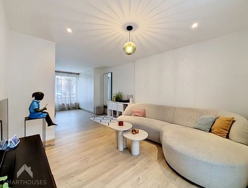                                         Maison à vendre à Assebroek, € 375.000
