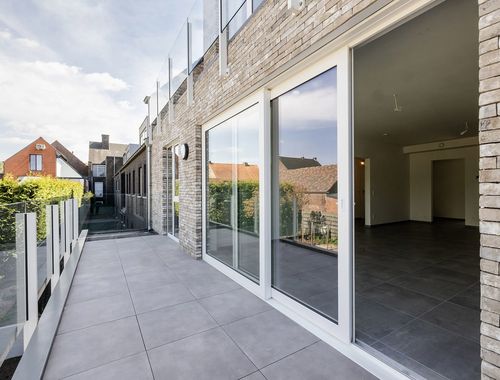                                         Appartement à vendre à Kruibeke, € 325.000
