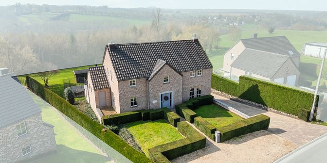 Maison à vendre à Fêchereux 17e, 4608 Neufchâteau