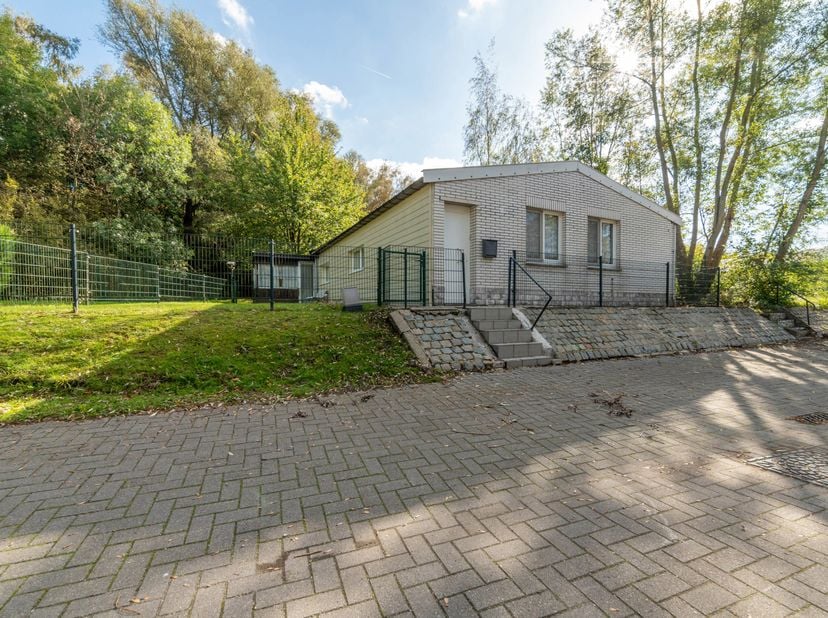 Huis te koop in Callebeekstraat 233,
                    2620 Hemiksem