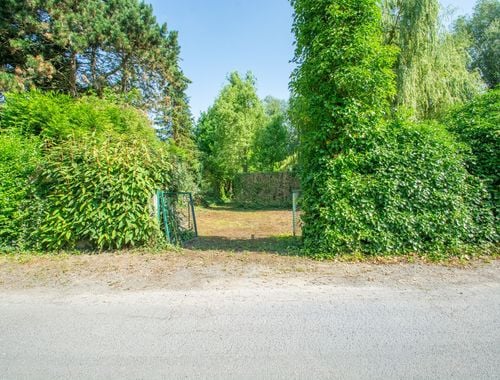                                         Terrain de loisirs à vendre à Merelbeke, € 79.000
