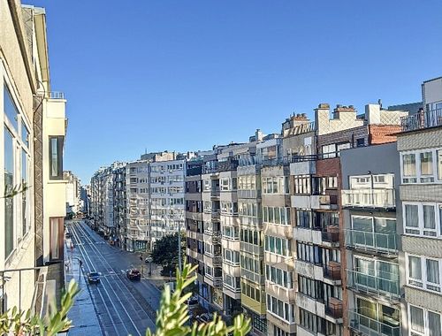                                         Appartement te huur in Oostende, € 900
