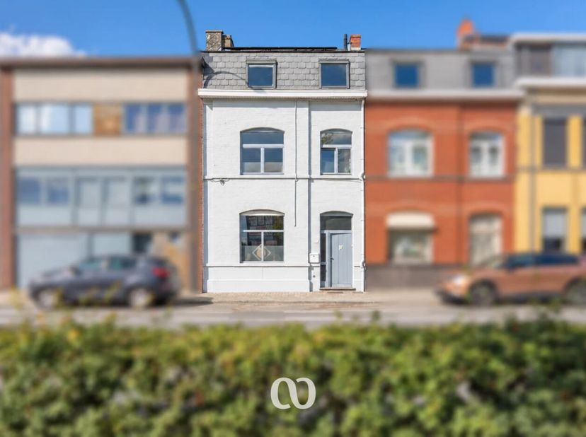 Huis te koop in Viermaartlaan 121,
                    9600 Ronse