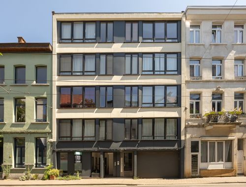                                         Gelijkvloers app. te koop in Antwerpen, € 379.000
