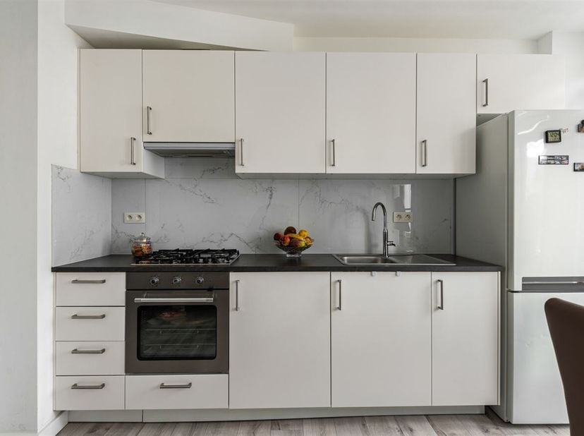 Appartement de 2 chambres prêt à emménager à louer à Hoboken !<br />
Situation : Cet appartement est situé dans la Golfstraat à Hoboken, à quelques pa