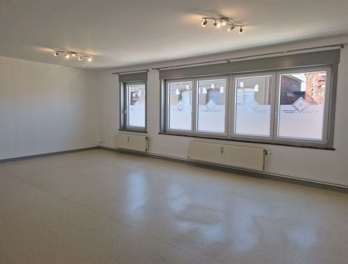                                        Appartement te huur in Basècles, € 890
