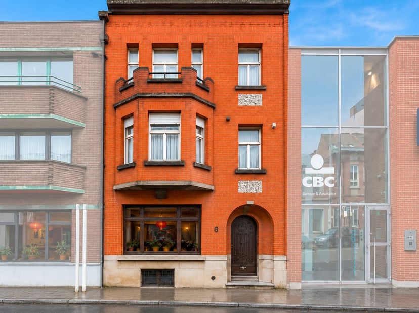 Huis te koop in ,
                    7700 Moeskroen