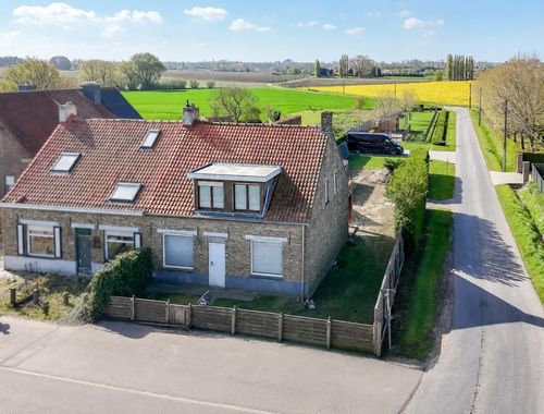                                         Maison à vendre à Handzame, € 189.000
