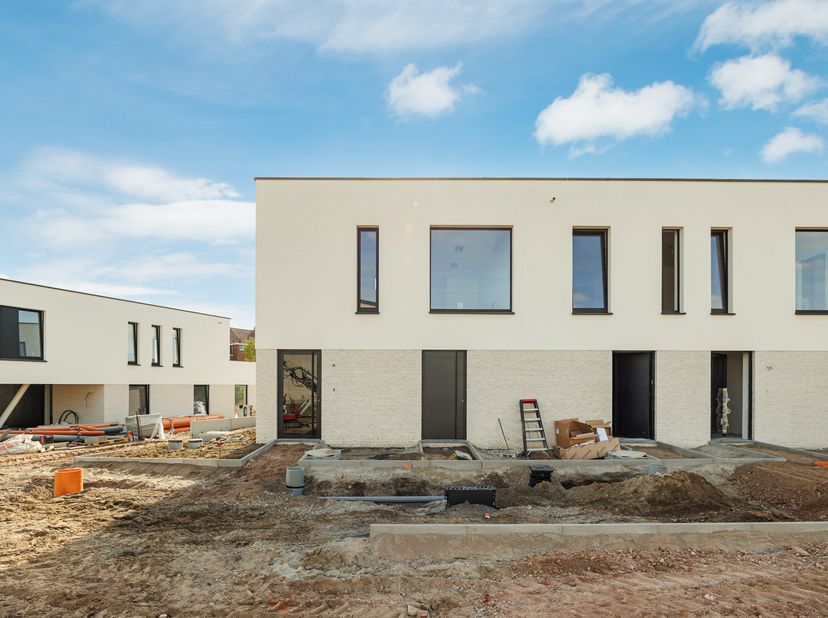 Huis te koop in Wahisstraat 202,
                    8930 Menen