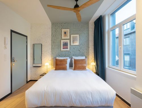                                         Studio met slaaphoek te huur in Antwerpen, € 1.450
