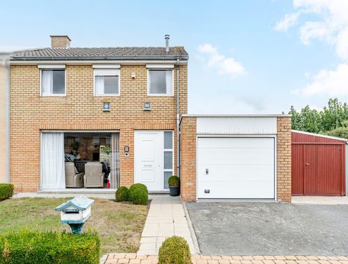                                         Woning te koop in Zedelgem, € 225.000
