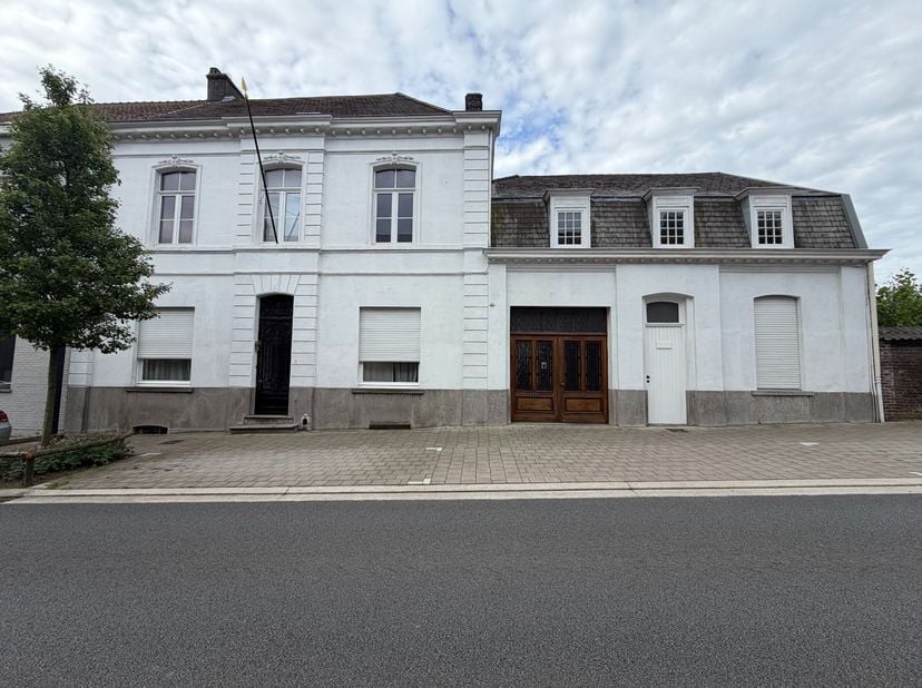 Maison à louer
                    à 9770 Kruishoutem
