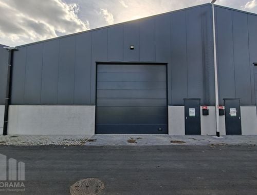                                         Bedrijfsgebouw te koop in Kortemark, € 374.225
