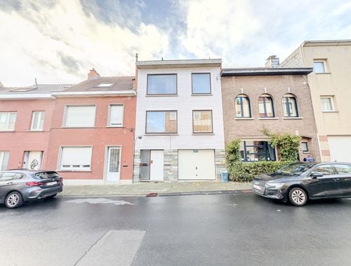                                         Appartementsgebouw te koop in Zellik, € 465.000
