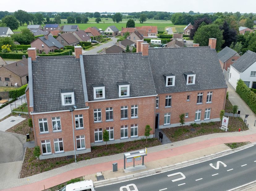 Een nieuwe, energiezuinige realisatie in het centrum van Ravels-Eel!<br />
<br />
Gelegen op de hoek van Vooreel en Kapelakker heeft Ecclesia een opti