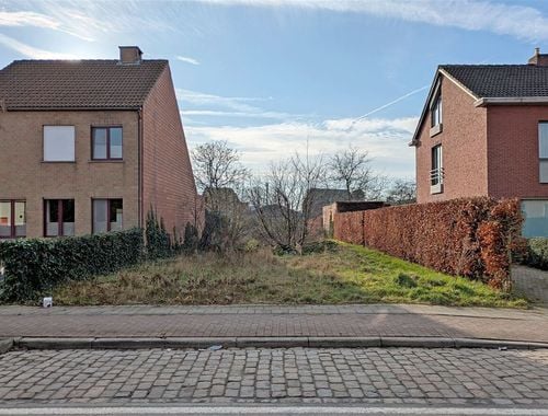                                         Bouwgrond te koop in Wuustwezel, € 215.000
