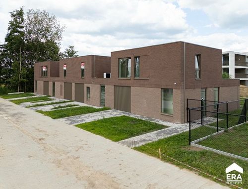                                         Maison à vendre à Herk-de-Stad, € 385.267
