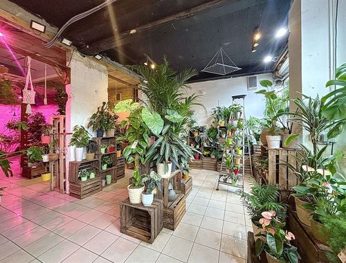                                         Commercieel Gebouw te huur in Elsene, € 6.000

