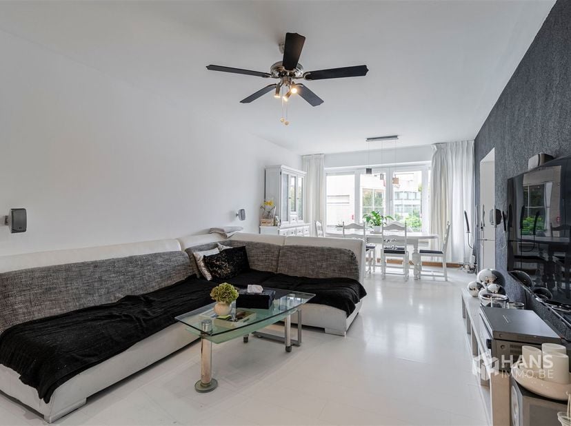 Appartement à vendre à Generaal Slingeneyerlaan 108,
                    2100 Deurne
