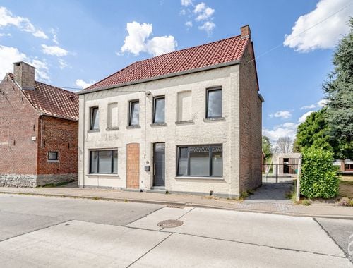                                         Woning te koop in Jollain-Merlin, € 279.000
