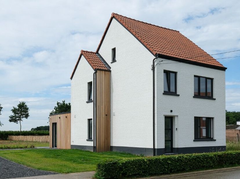 [[ DIT PAND NEEMT DEEL AAN DE ERA OPEN HUIZEN DAG OP 13/6 VAN 14:30 TOT 15:30 ]] Deze woning onderging een grondige totaalrenovatie met oog voor elk d