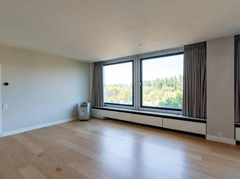 Appartement à louer
                    à 2050 Antwerpen