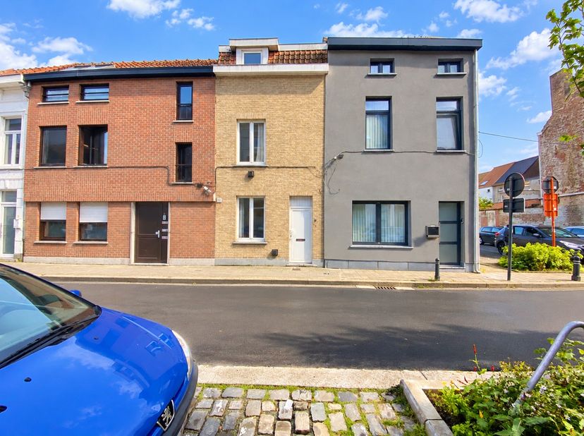 Huis te koop in Reinaertstraat 17,
                    9000 Gent