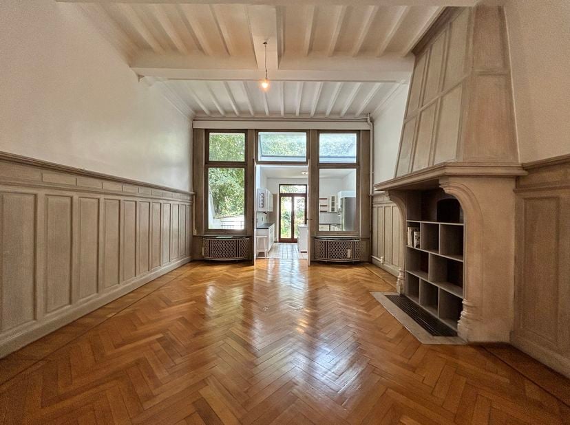 Appartement te huur in Rue des Champs Elysées 32,
                    1050 Elsene