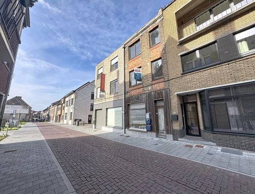                                         Appartement te koop in Eeklo, € 149.000
