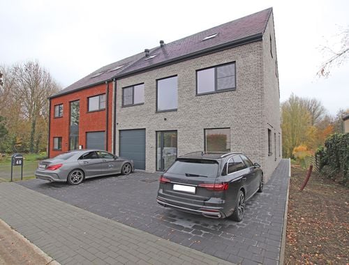                                         Woning te huur in Huldenberg, € 1.800
