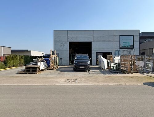                                         Bedrijfsgebouw te koop in Assenede, € 1.250.000
