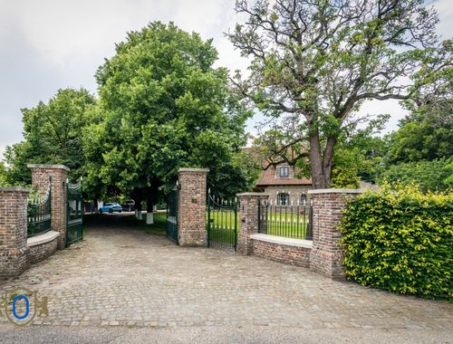                                         Cottage te koop in Knesselare, € 1.180.000
