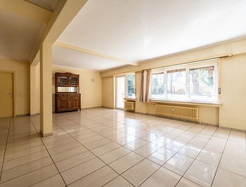                                         Appartement te koop in Oudergem, € 575.000
