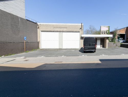                                         Entrepôt à vendre à Aalbeke, € 150.000
