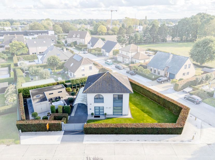 Maison à vendre à Orchideeënhof 3,
                    9080 Lochristi
