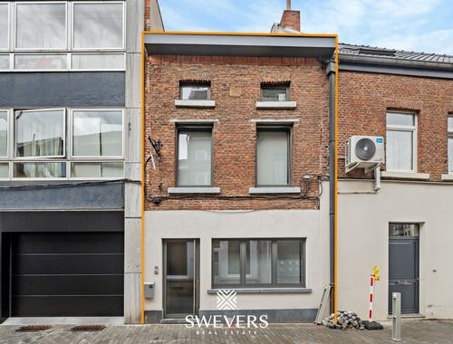                                         Maison bourgeoise à vendre à Sint-Truiden, € 299.000
