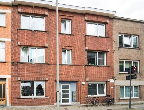                                         Appartement à louer à Gentbrugge, € 700
