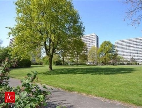                                        Appartement à vendre à Sint-Niklaas, € 145.000
