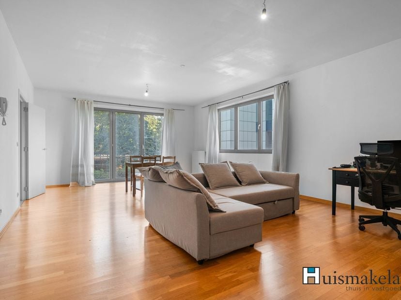 Appartement te koop in Groenstraat 2,
                    1210 Sint-Joost-ten-Node