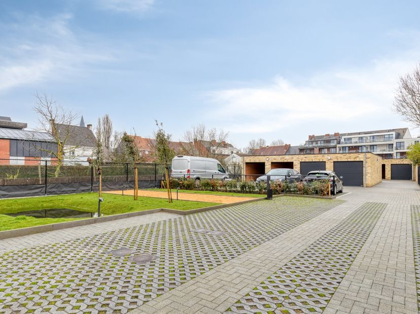 - Individuele garages te koop in nieuwbouwproject 'Scarpato' in centrum Kortemark -<br />
<br />
De naam&amp;nbsp;'Scarpato' is een&amp;nbsp;samenvoeging&amp;nbsp